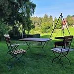 Bienenhaus *