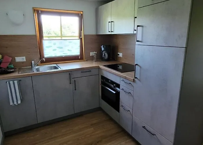 Bienenhaus * Dornhan